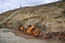 The burning mountain of Yanar Dag The burning mountain of Yanar Dag